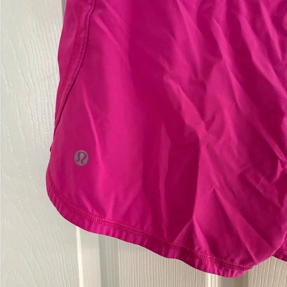 Lululemon Groovy Run Short *4-way Stretch - Picture 4 of 5